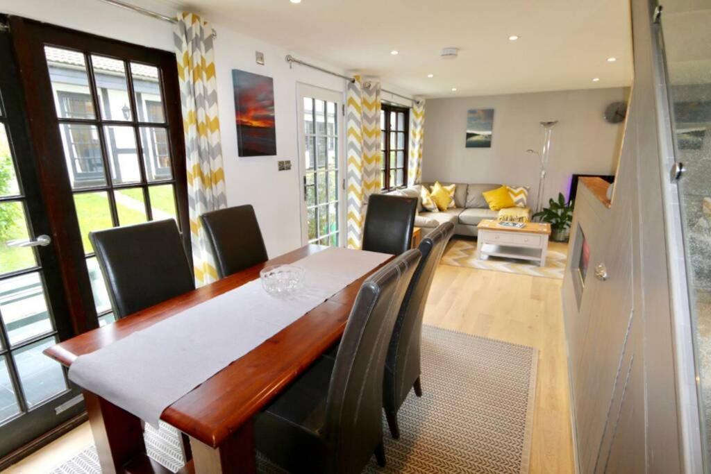 20 Tudor Court " Four Star Aa Accommodation" Hayle Exteriér fotografie